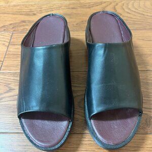 Black Slip on Sandals with platform heel / Womens Size 41 (US 9)
